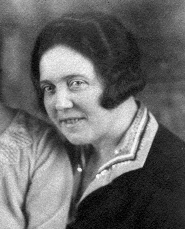 Hedwig Natzler ca. 1923